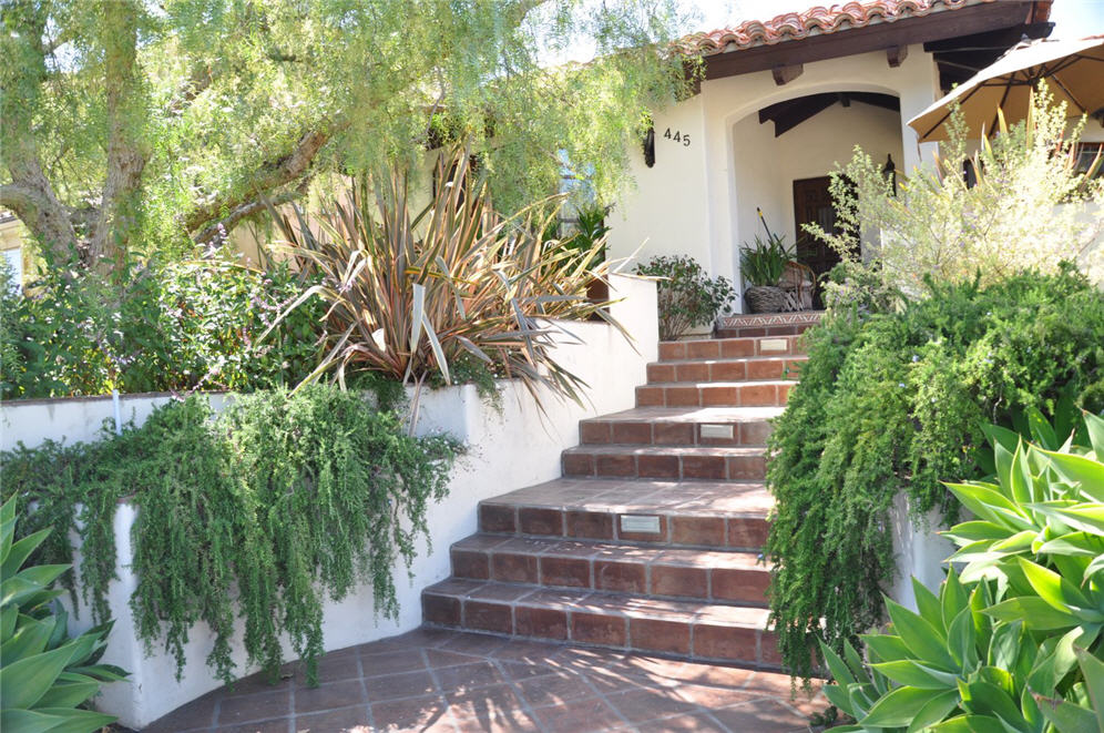 Hanging Rosemary Entry