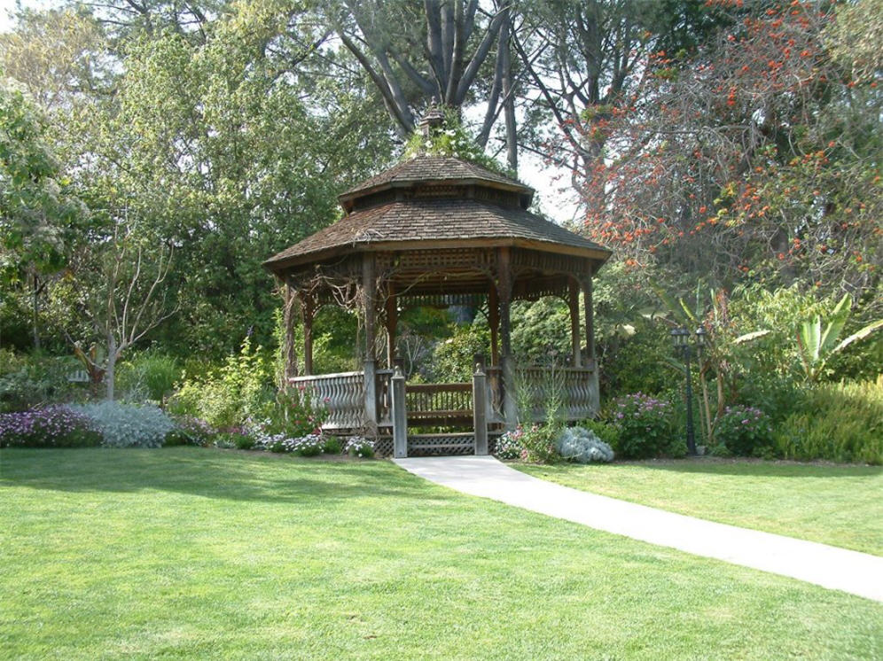 Rustic Look Gazebo