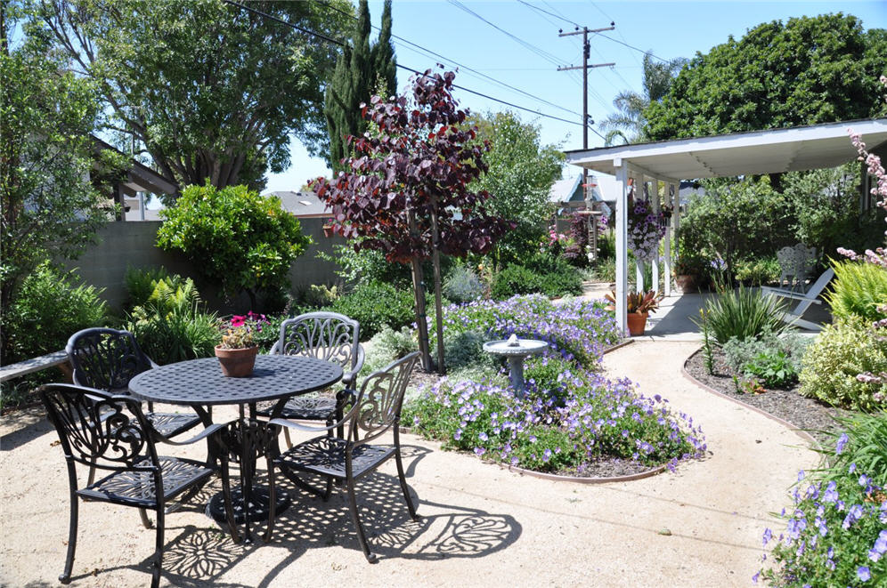 Retreat Garden Long View